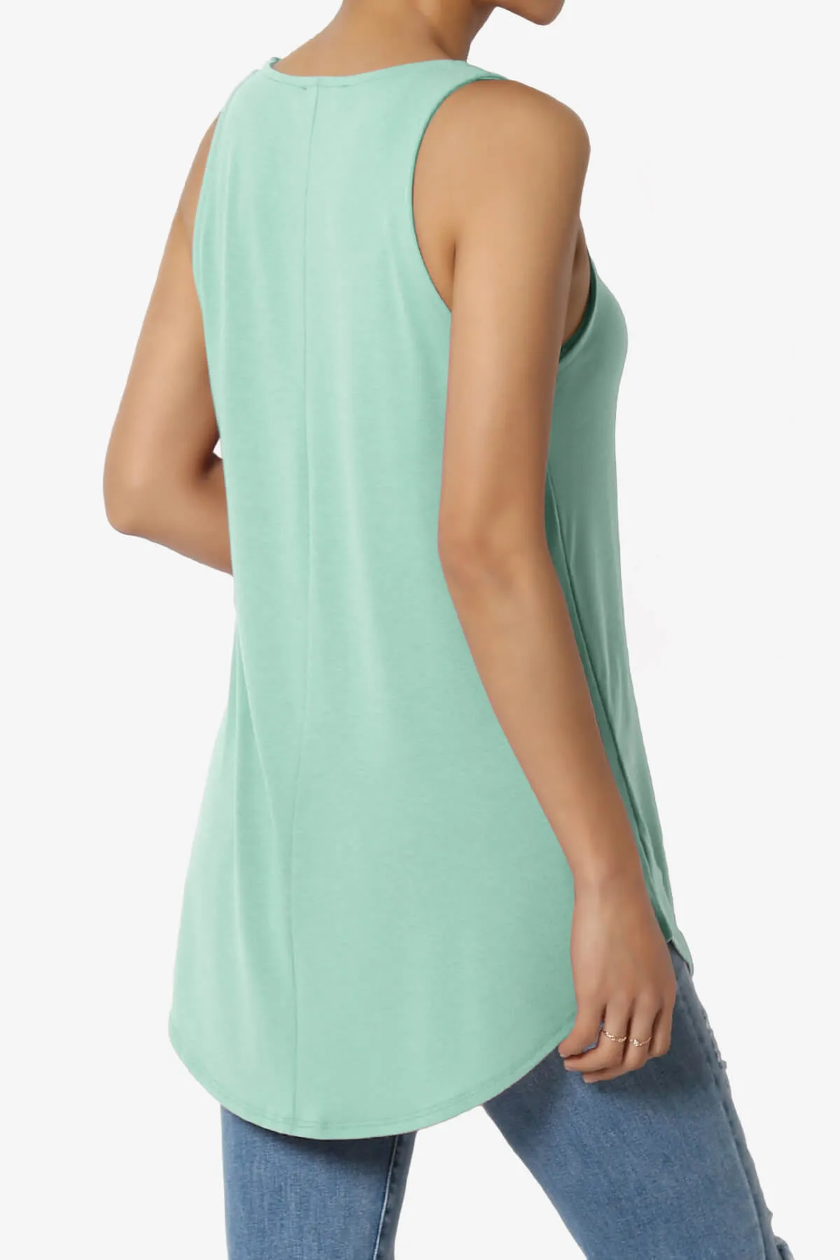 Santo Scoop Neck Loose Fit Tank Top