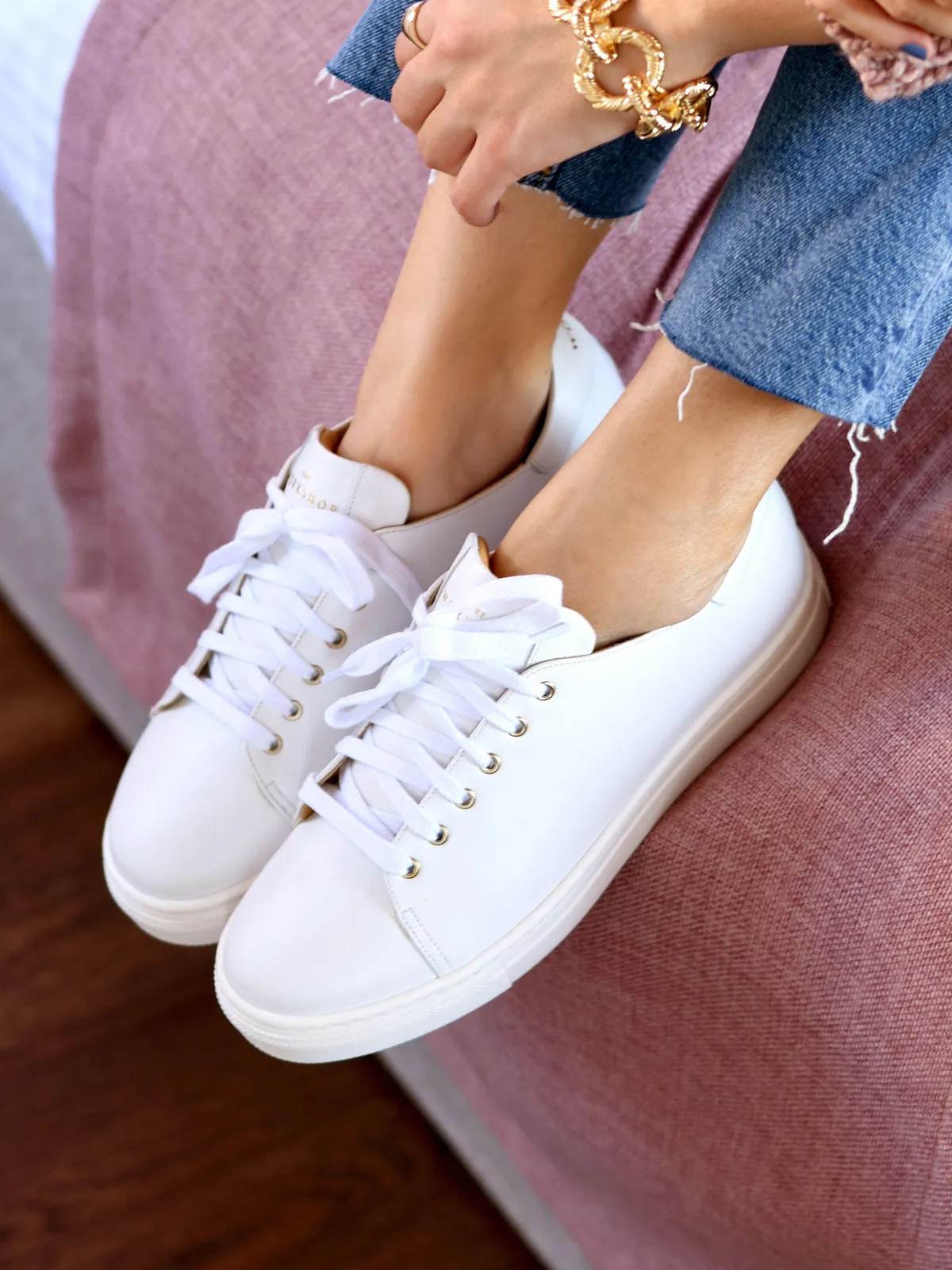 Sienna White
