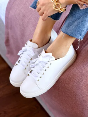 Sienna White