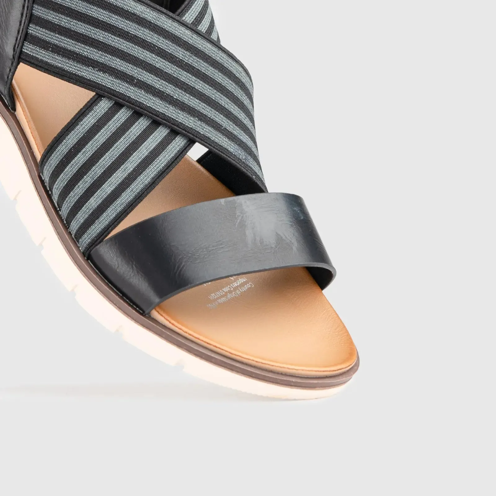 Soft Style Deleri Comfort Sandal Black 01481