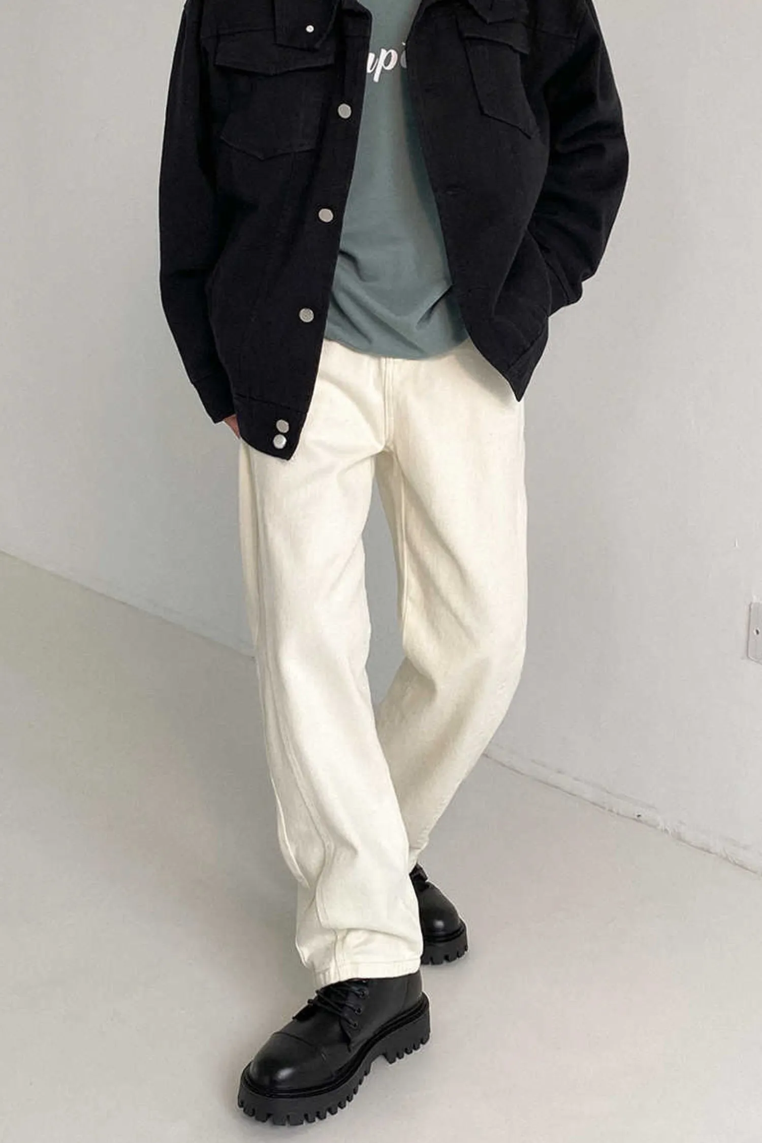 Straight loose fit jeans