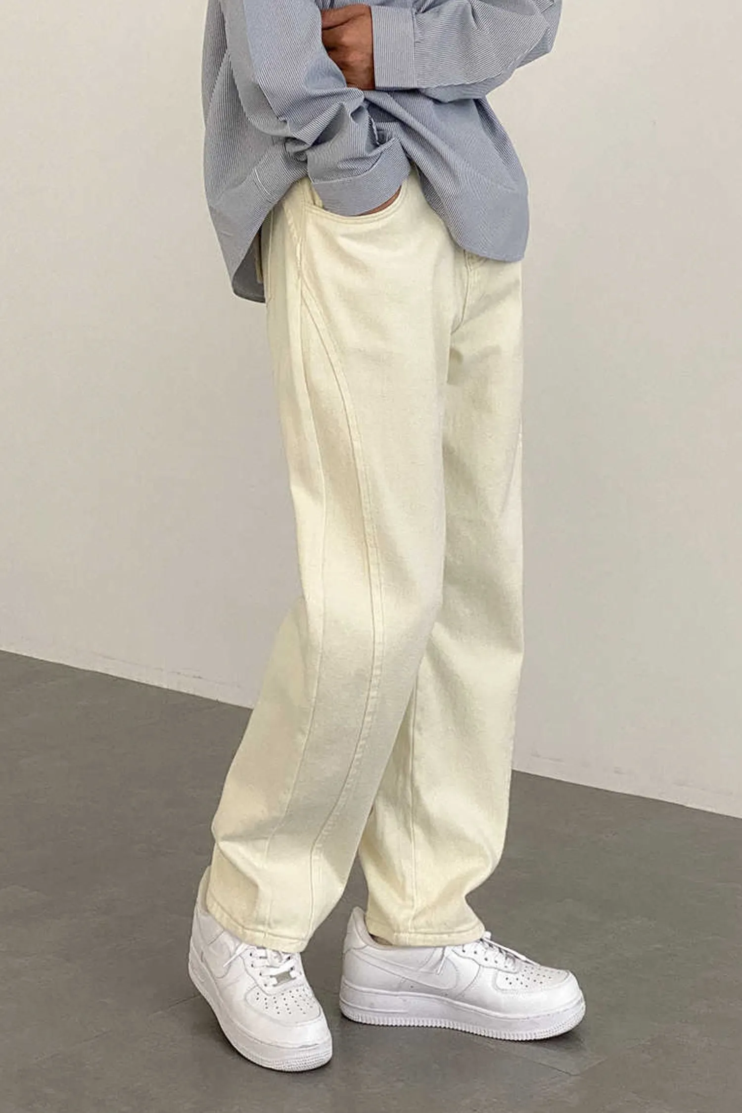 Straight loose fit jeans