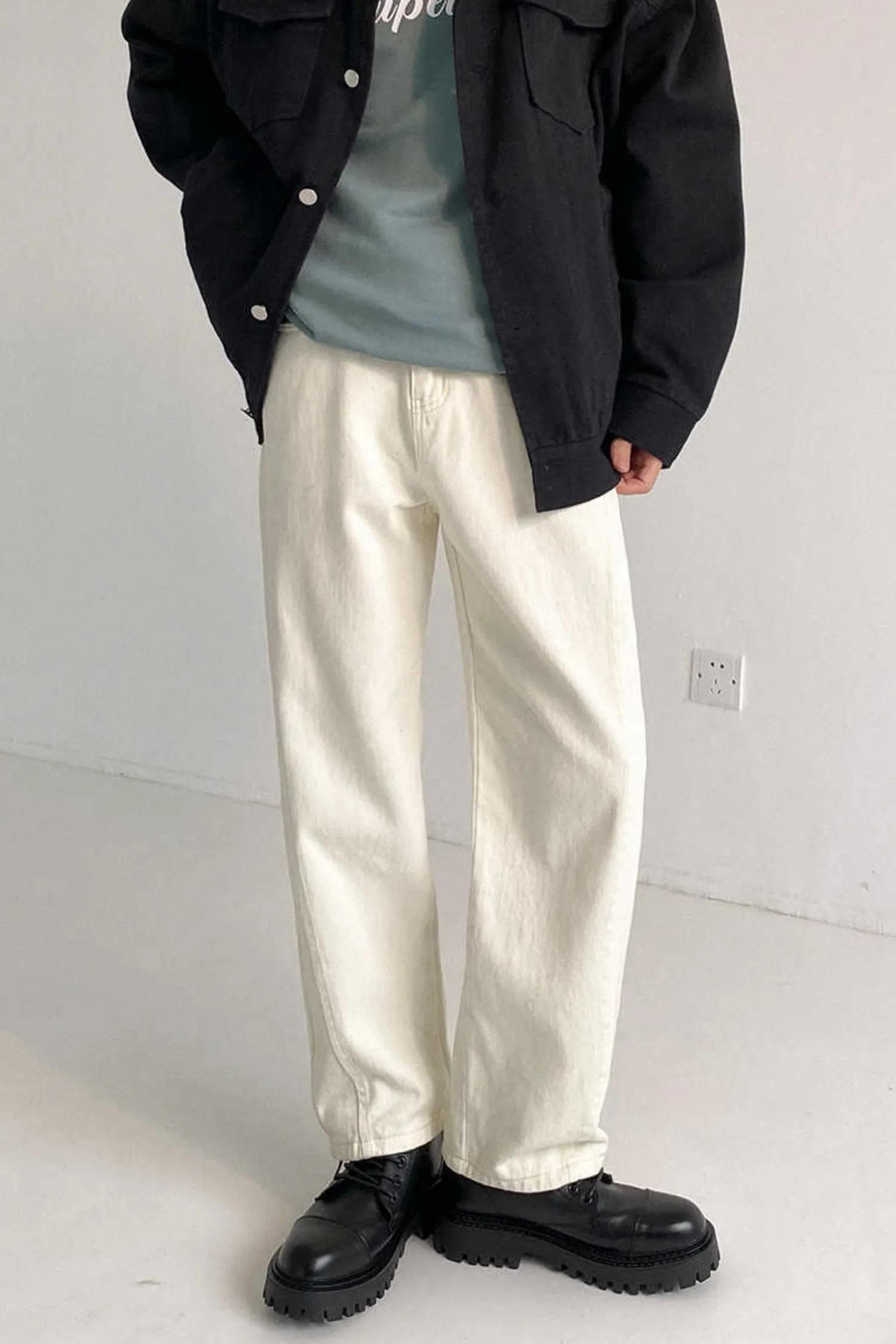 Straight loose fit jeans