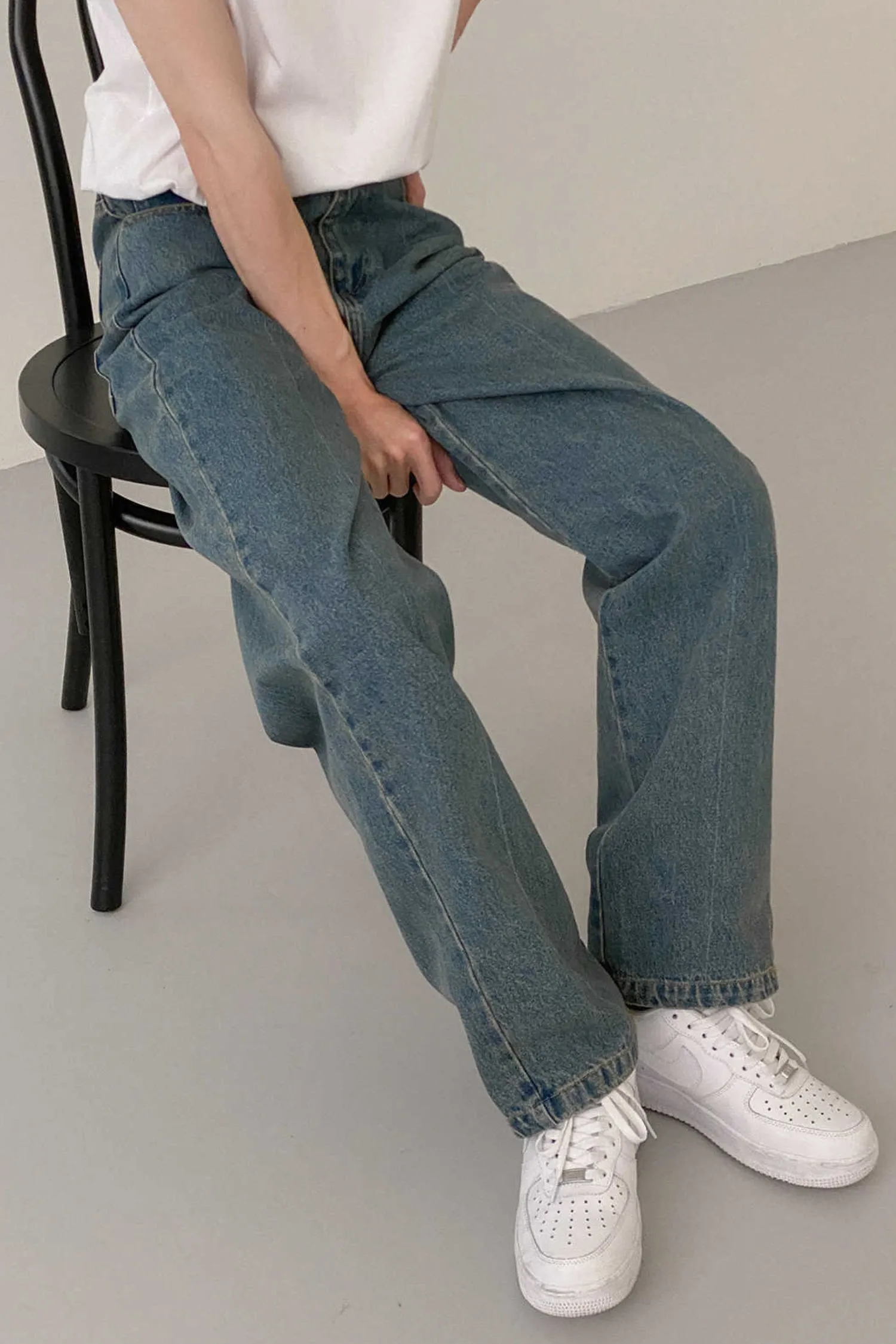 Straight Loose fit washed jeans