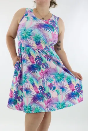 Summer Dreams - Sleeveless Skater Dress - Knee Length - Side Pockets