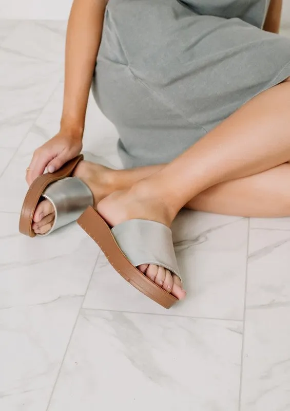 SUMMER FASHION COMFORTABLE SANDALS