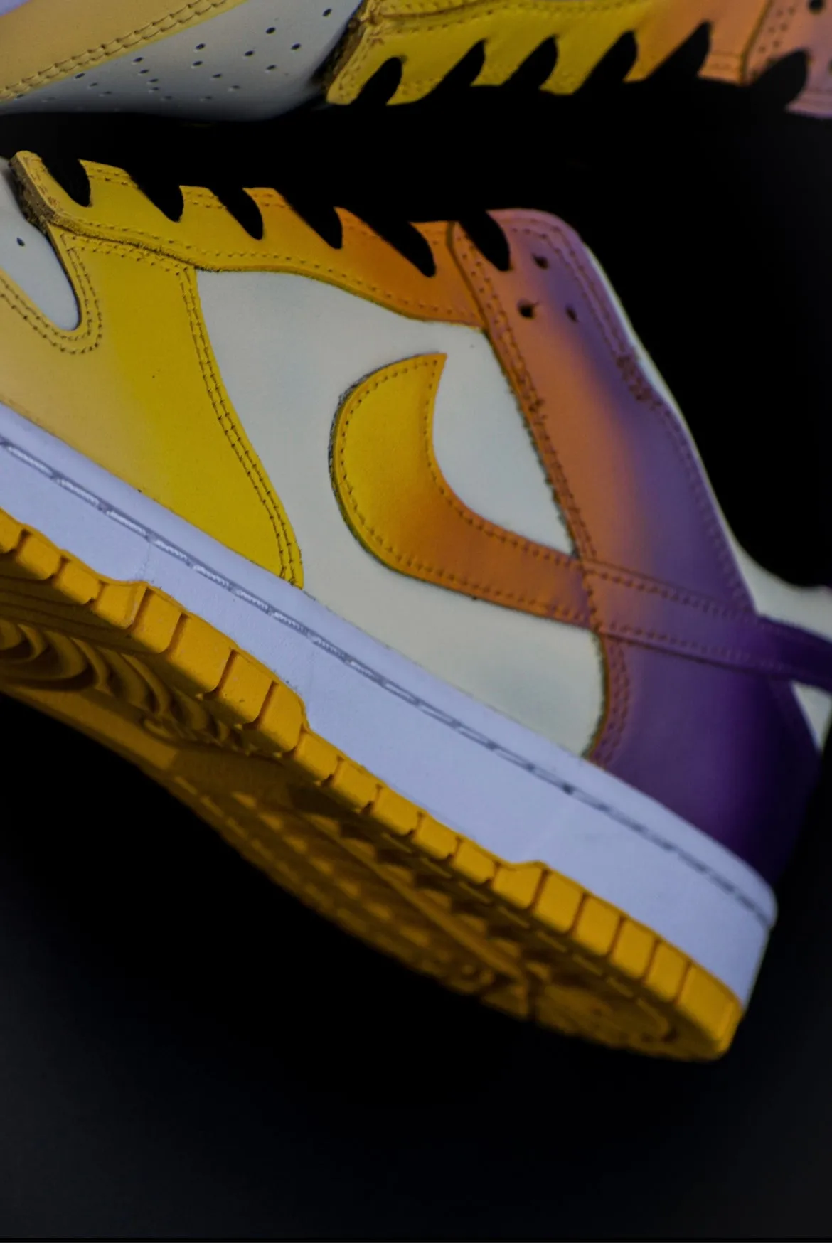 Sunset Nike Dunks size 10.5