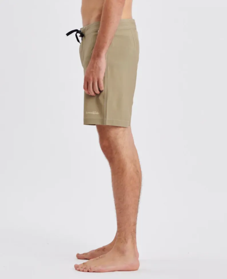 THE CRITICAL SLIDE SOCIETY    CAHOOTS 17"  BOARDSHORT