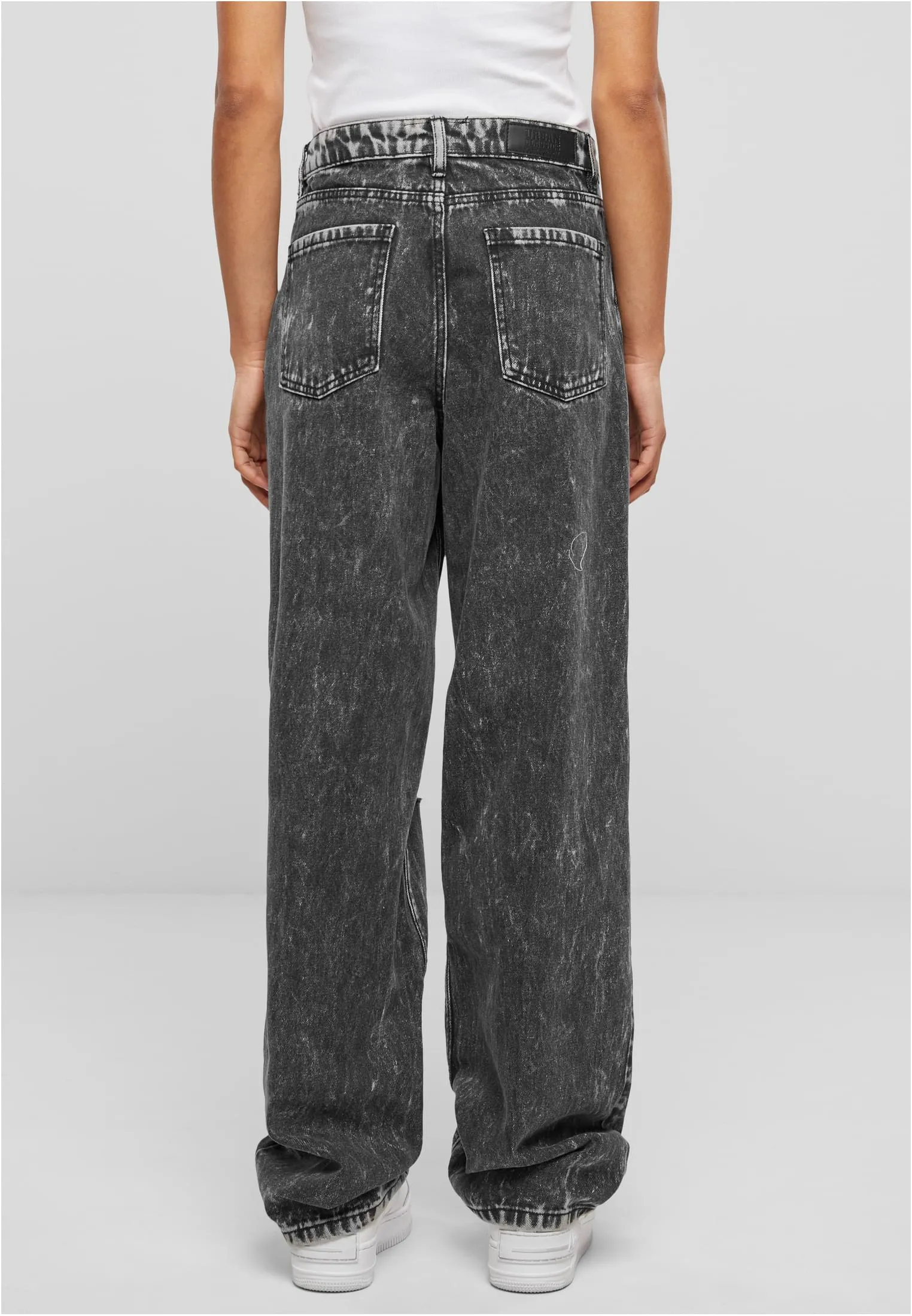 UC Distressed 90's Wide Leg Denim Pants