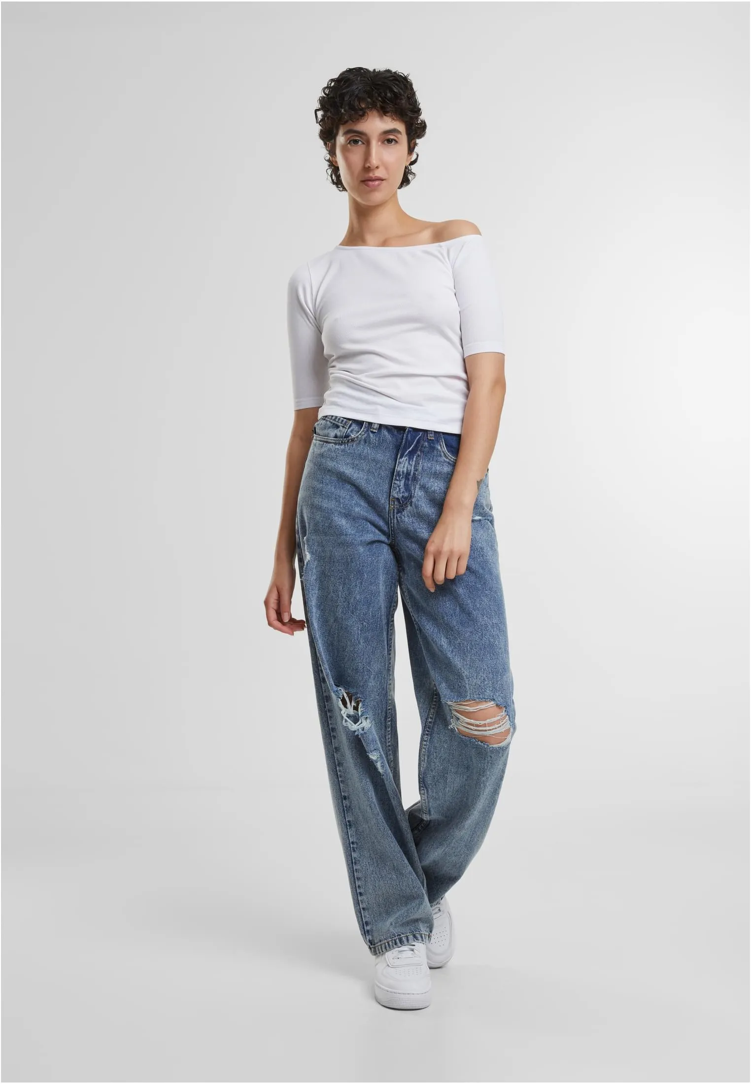 UC Distressed 90's Wide Leg Denim Pants
