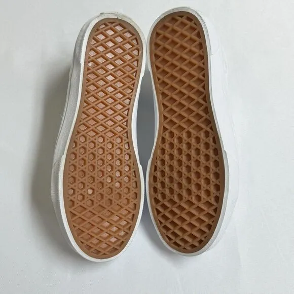 Vans Seldan Double White Tumble Sneakers VN0A4U2505R Youth Size 4