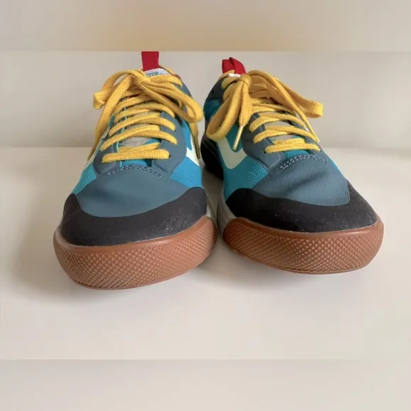 Vans UltraRange EXO Casual Sneakers in Stargazer/Caribbean Size 9.5 Men/11 Women