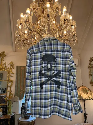 Vintage Flannel - Skull Print  - Number 32 - Size - Large