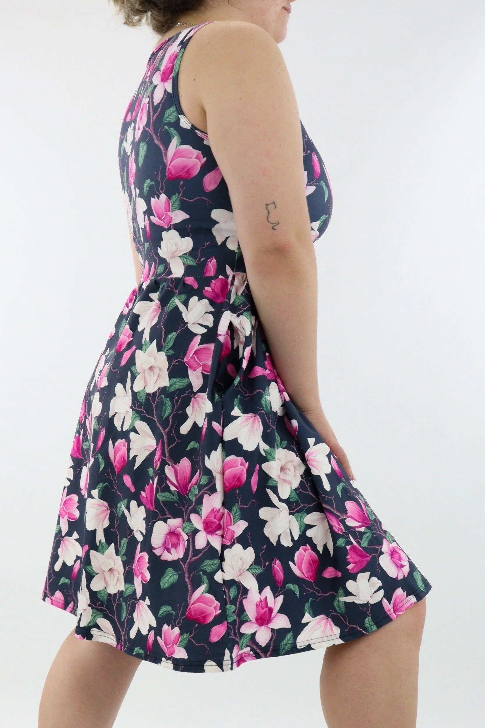 Vintage Magnolia - Sleeveless Skater Dress - Knee Length - Side Pockets
