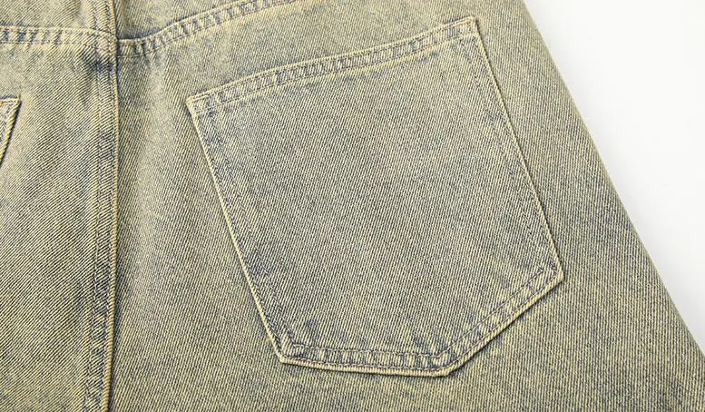 Vintage Tapered Leg Jeans for Men with Unique Patch Details