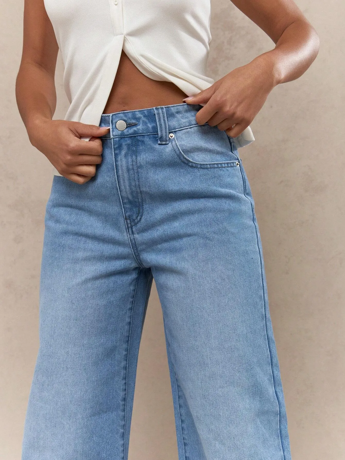 Vintage Washed Straight-Leg Jeans | Faded Denim for Effortless Style