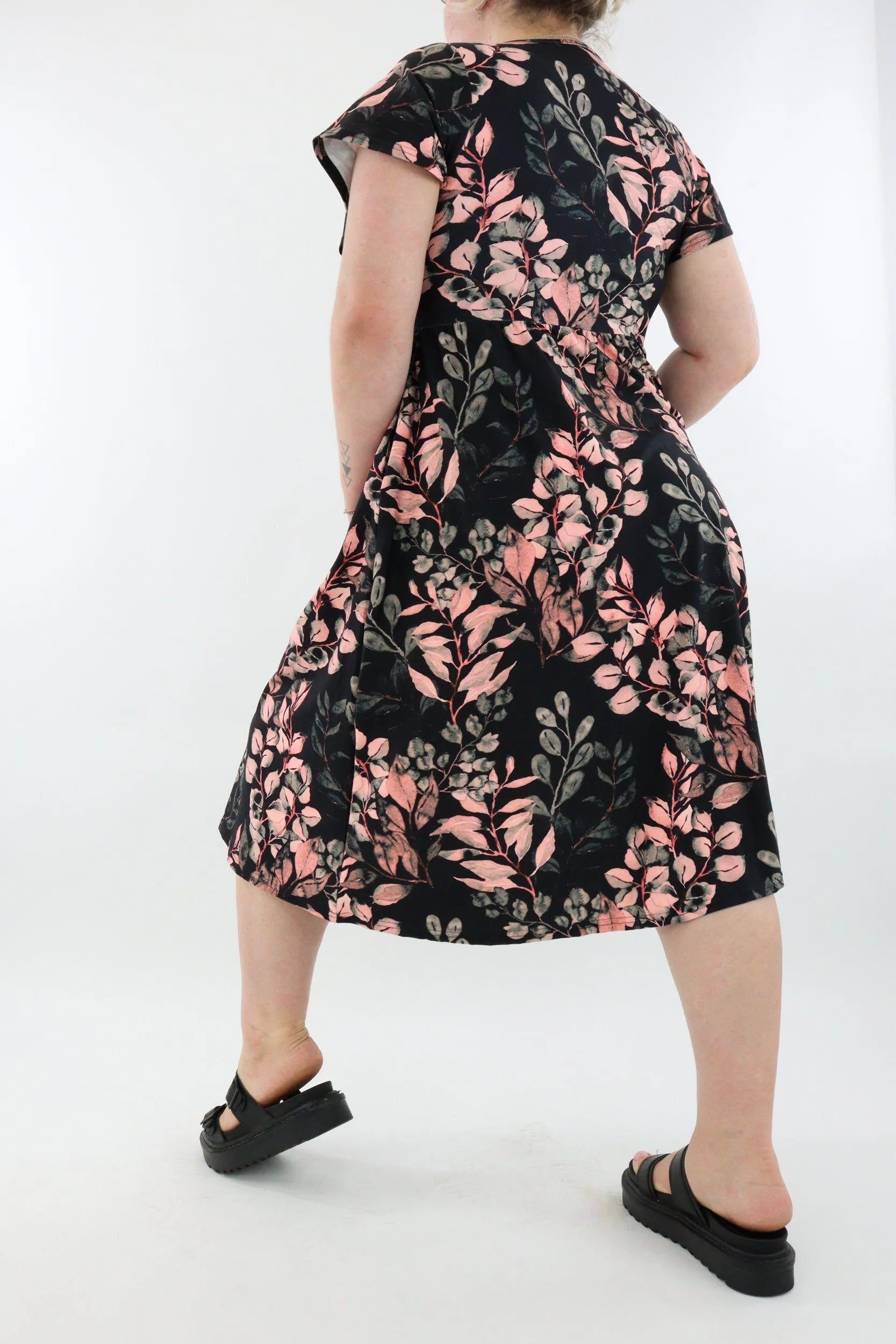 Vintage Watercolour Leaves - A-Line Dress - Midi Length - Side Pockets
