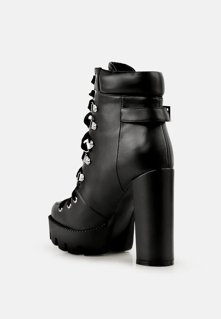 willow combat boot by London Rag