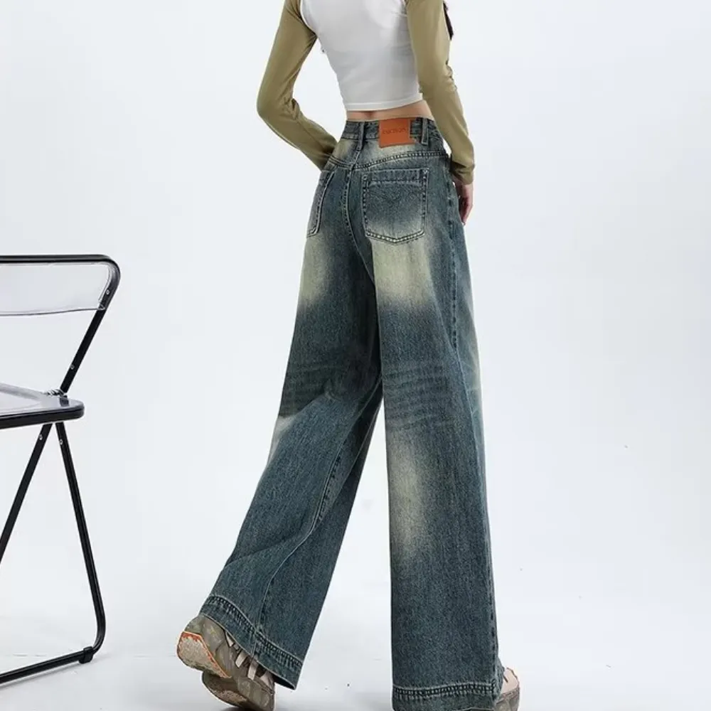 Women's Classic Fashion Loose Jeans