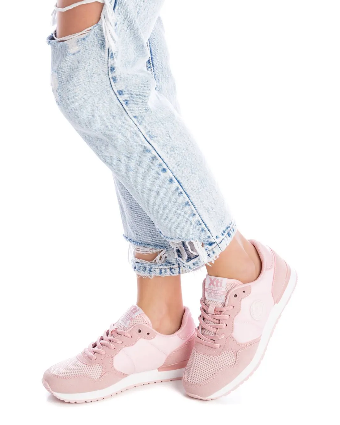 Women's Lace-Up Sneakers By XTI_141025_Light/Pastel Pink