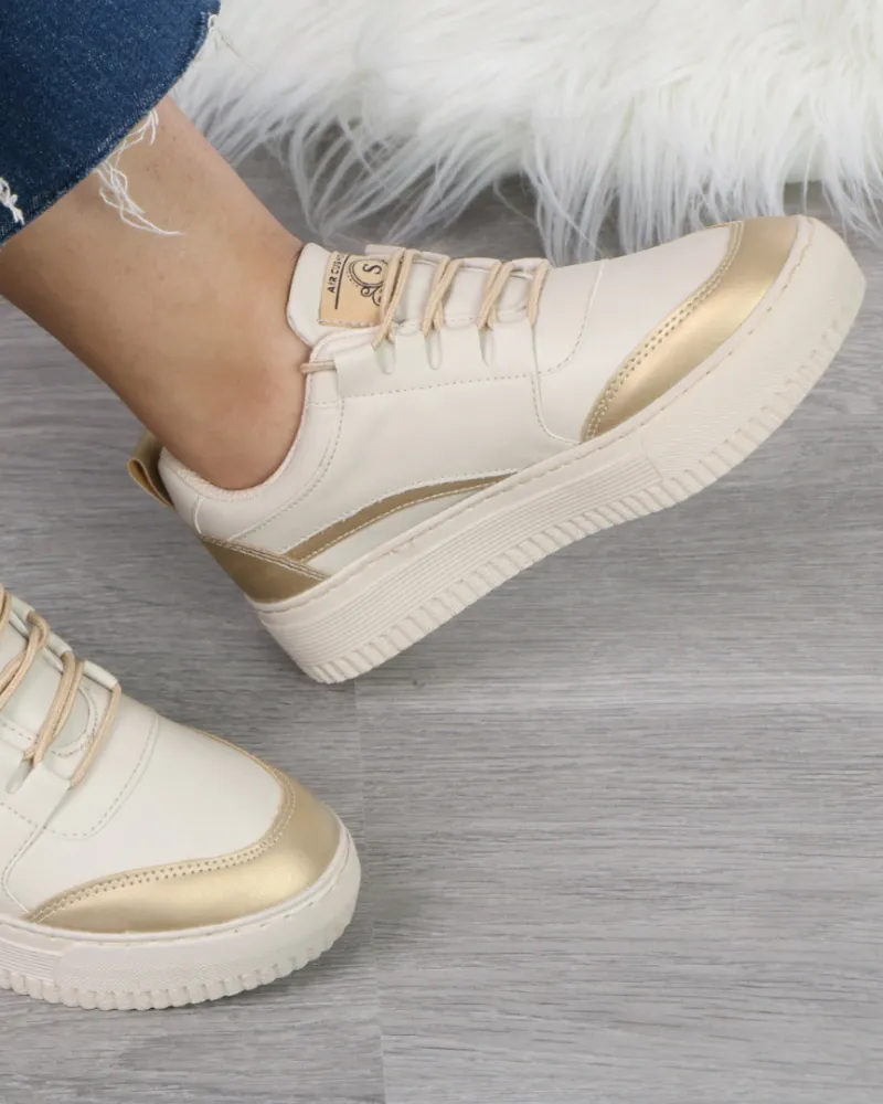 Women's Sneakers - 2032