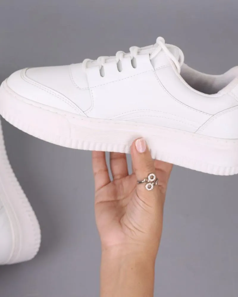 Women's Sneakers - 2032
