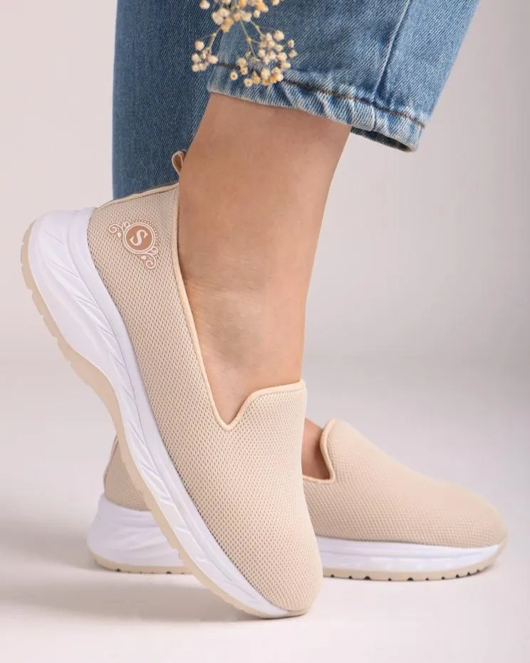 Women's Sneakers - 2044_37