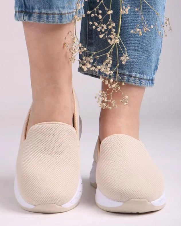 Women's Sneakers - 2044_37