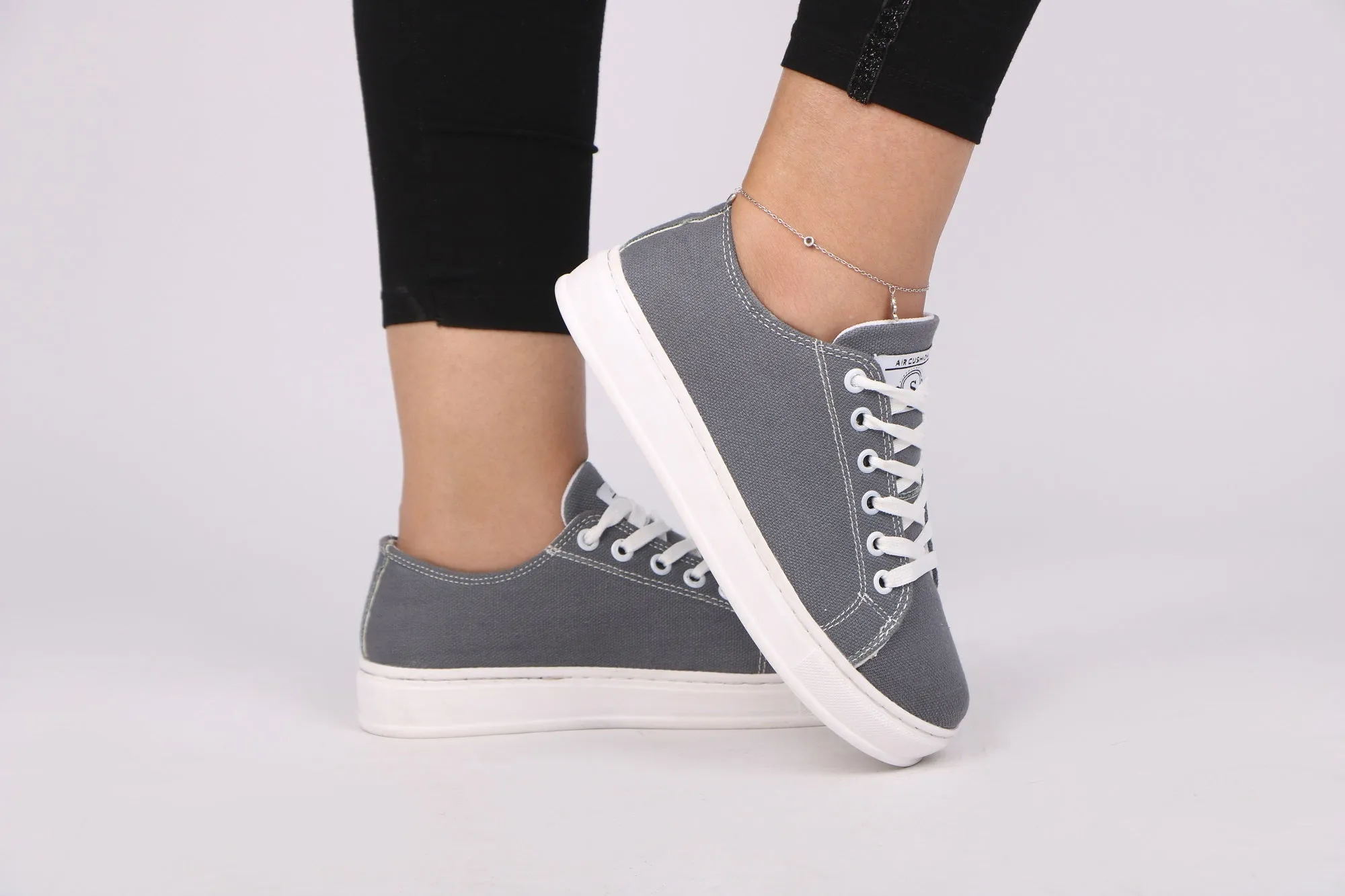 Women's Sneakers - 4052_39