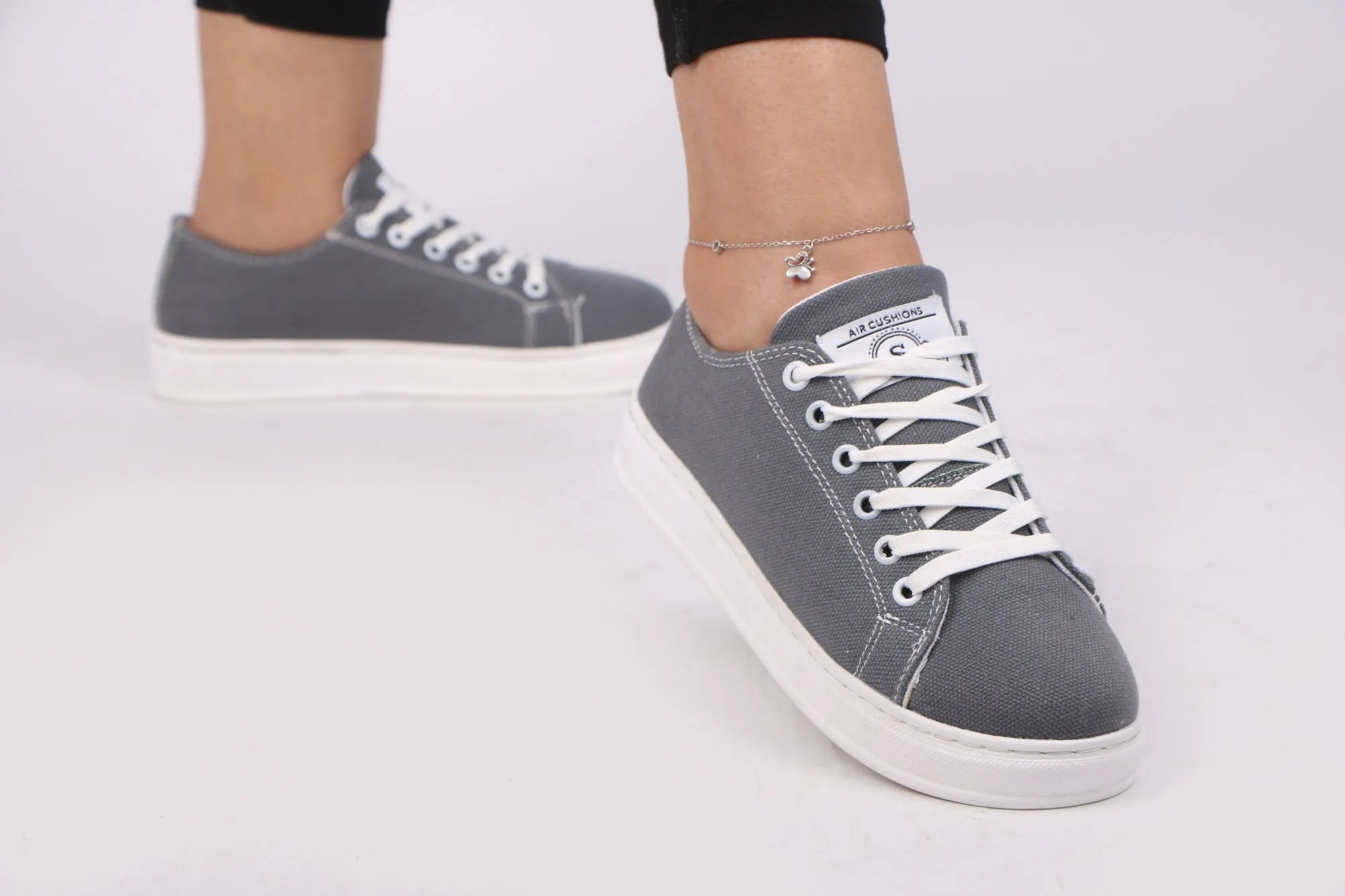 Women's Sneakers - 4052_39