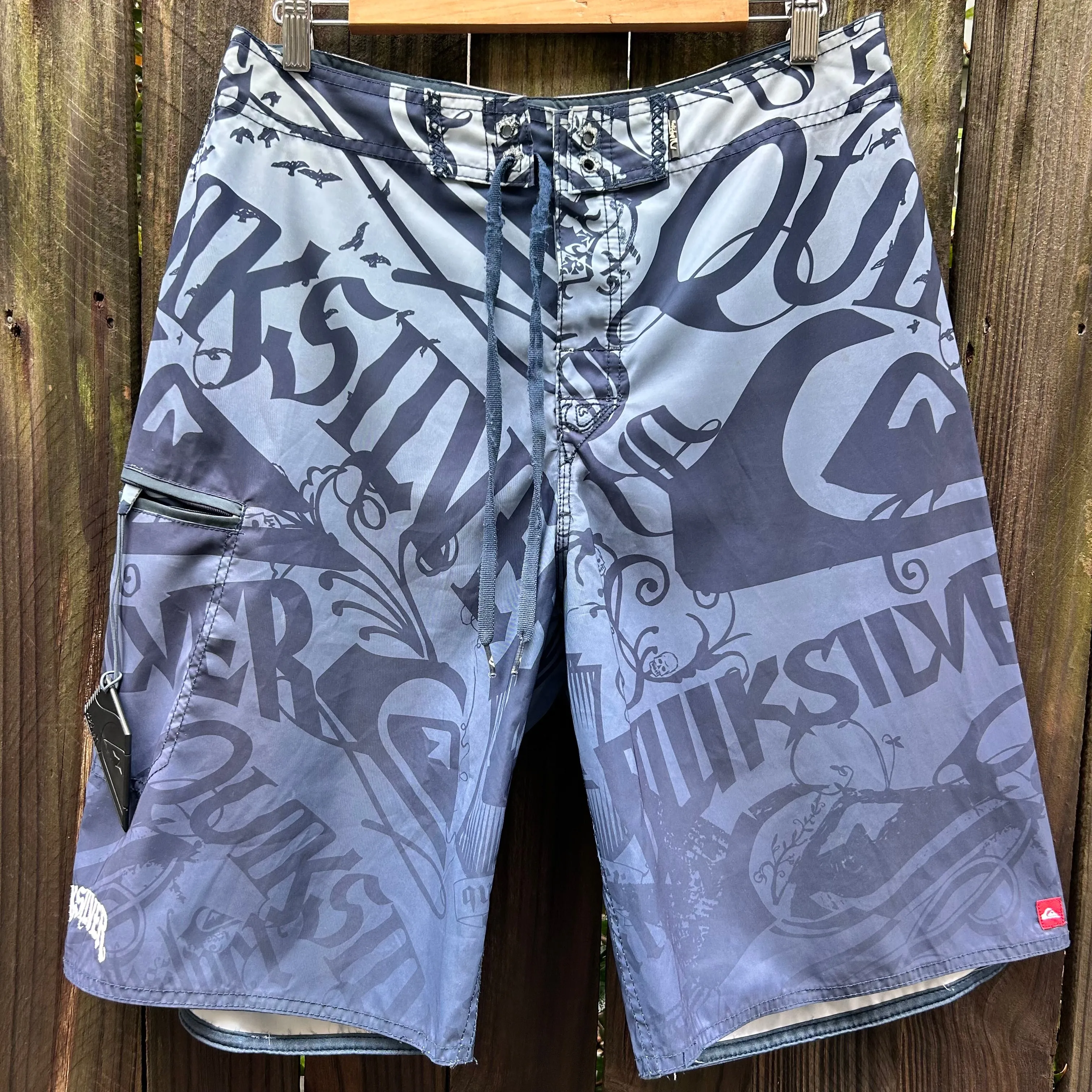 Y2K Quiksilver Boardshorts W32’