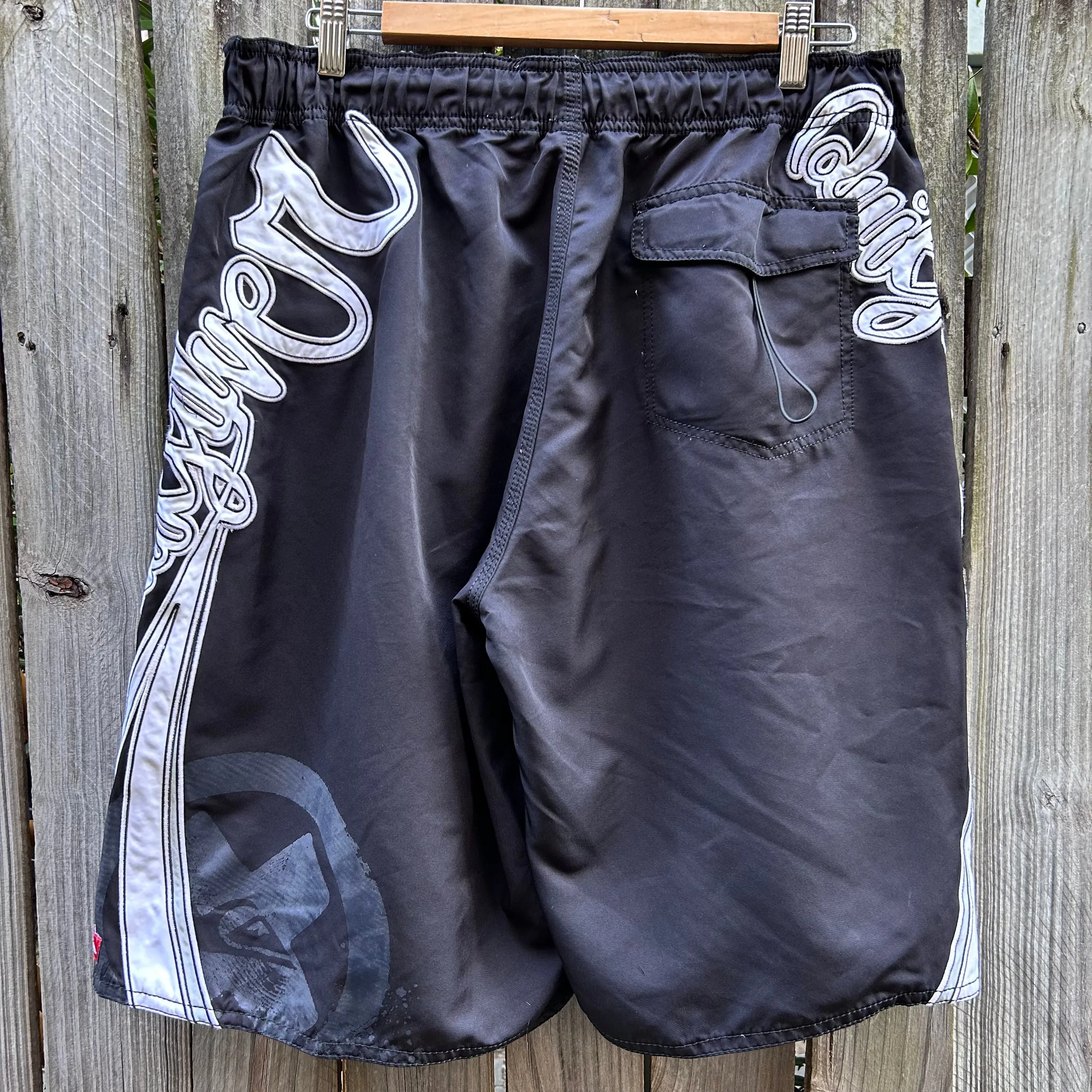 Y2K Quiksilver boardshorts W34’-W30