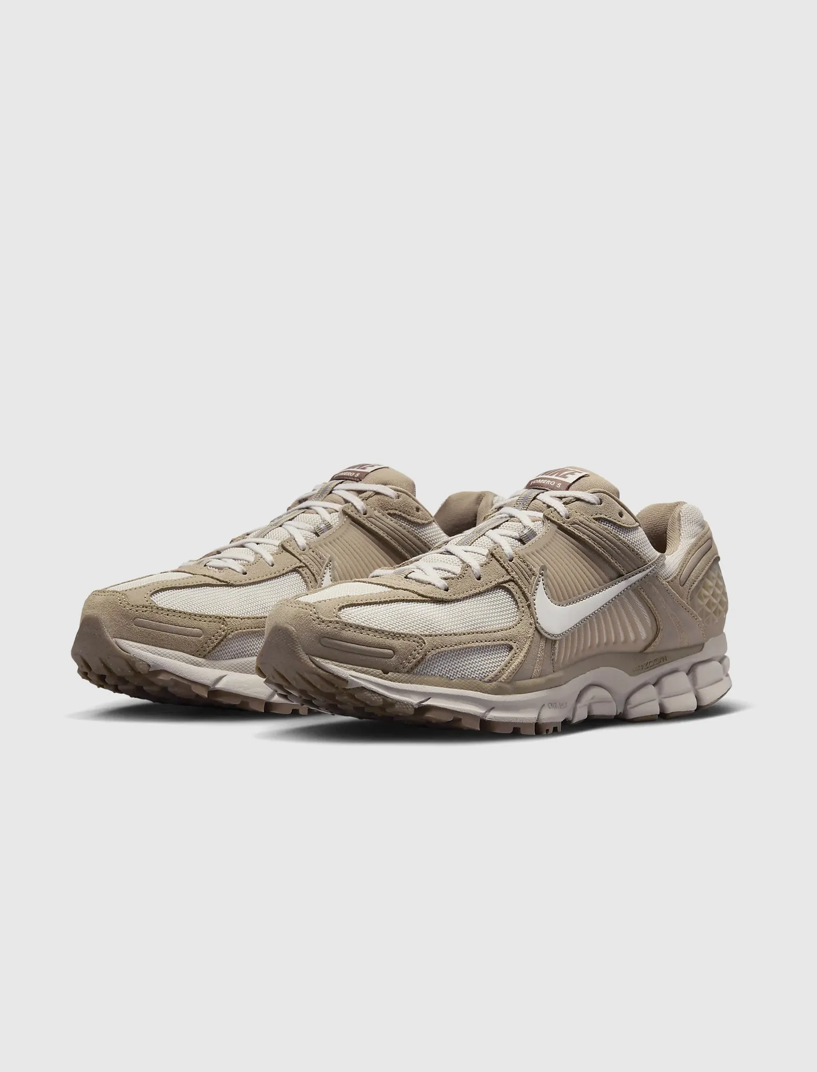 ZOOM VOMERO 5 "PHANTOM/ KHAKI/ LIGHT OREWOOD BROWN"