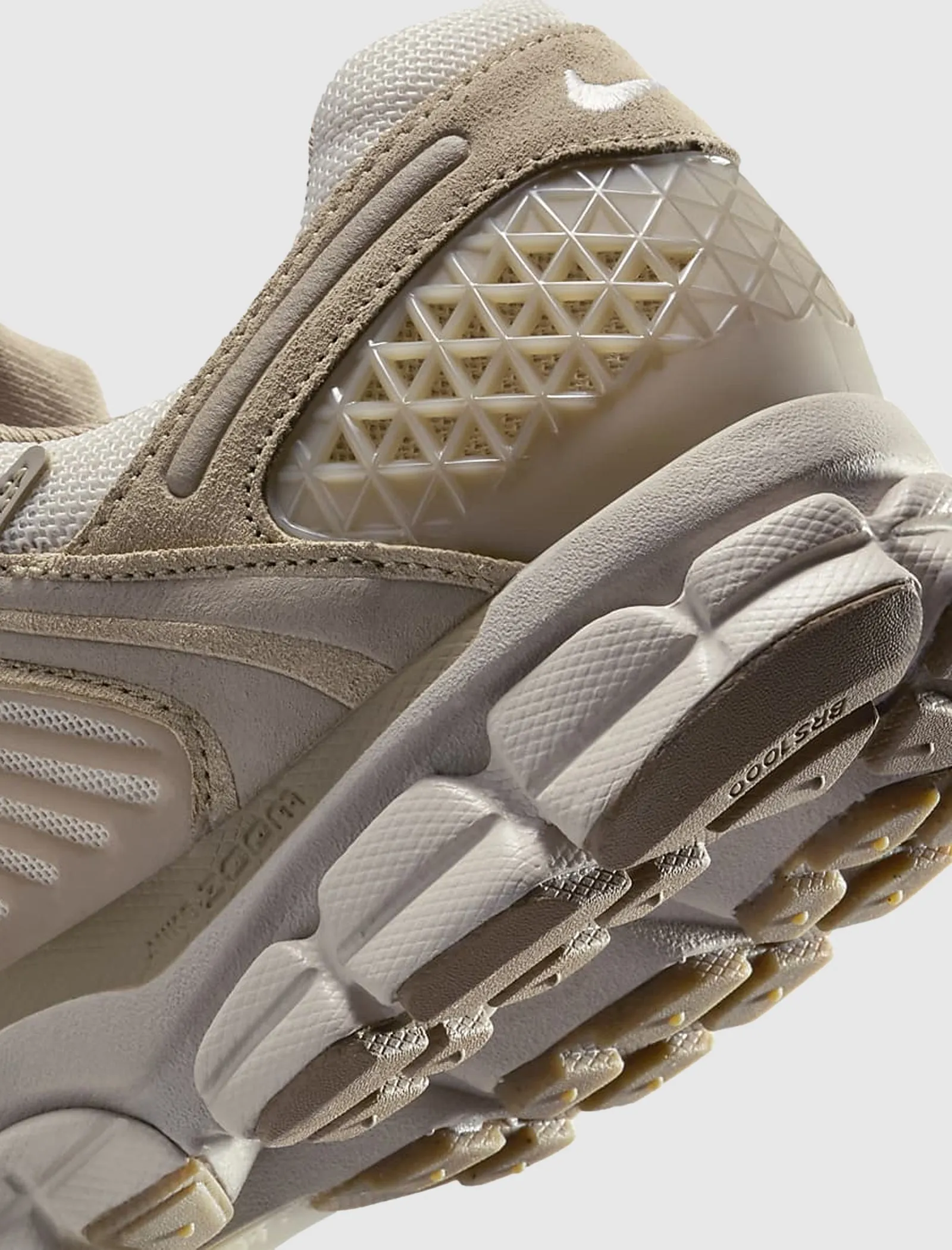 ZOOM VOMERO 5 "PHANTOM/ KHAKI/ LIGHT OREWOOD BROWN"